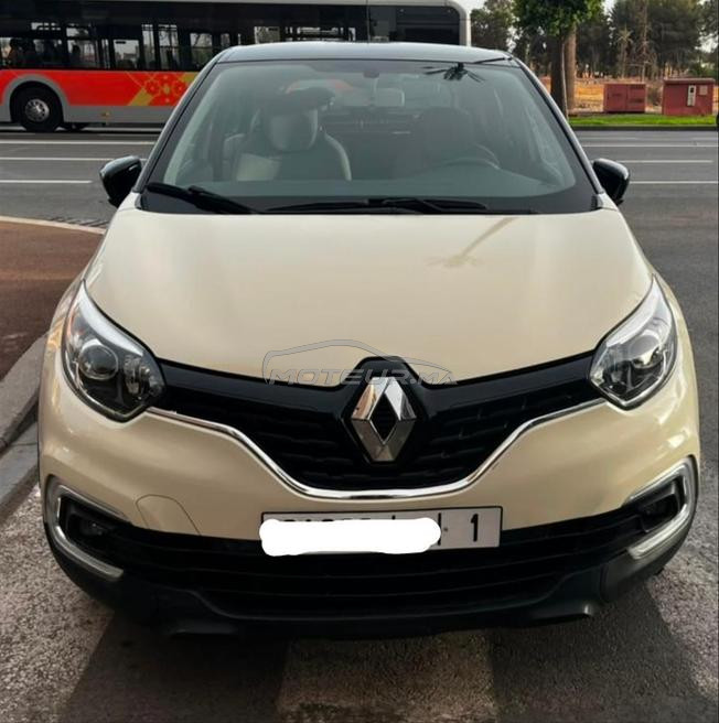 Renault Captur Diesel Manuelle 2018 à Marrakech