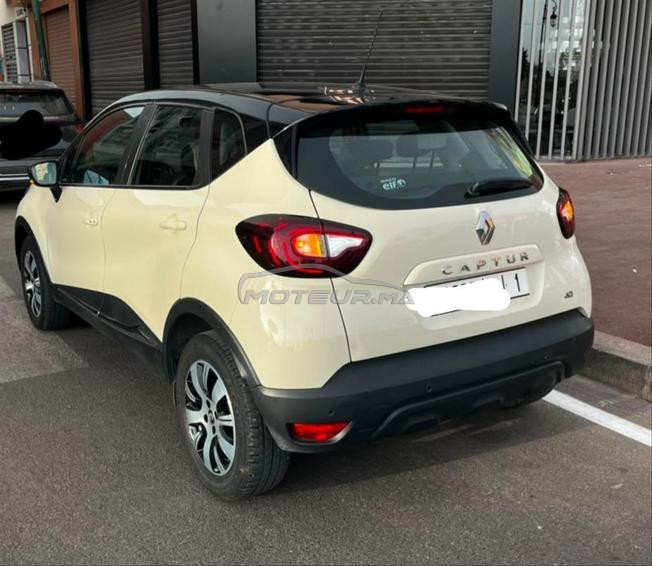 Renault Captur Diesel Manuelle 2018 à Marrakech