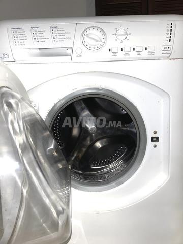 Machine à laver Hotpoint Ariston - 2