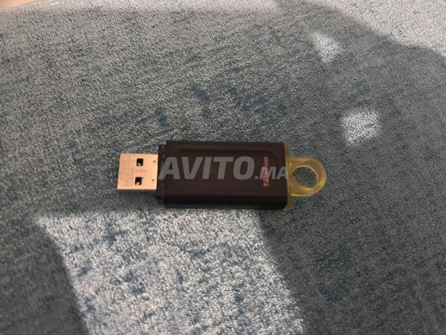 USB 128 جيجا بايت