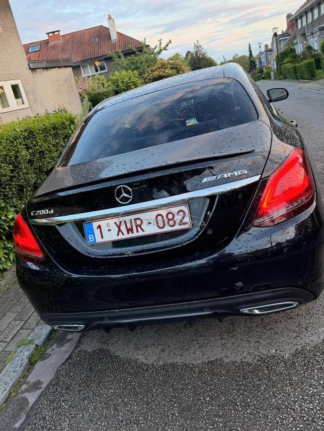 Mercedes Benz c200d 2019 pack amg 