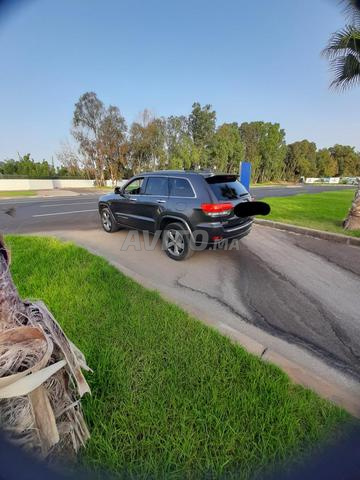 Jeep Cherokee - 2