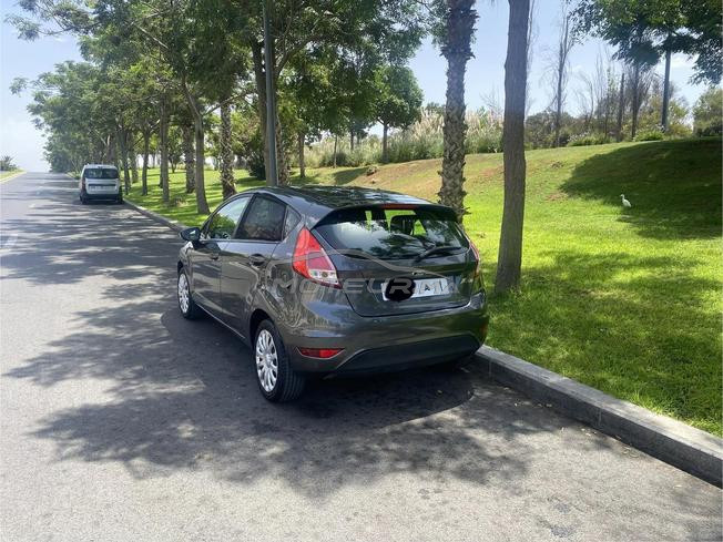 Ford Fiesta Diesel 2016–1ère main–Excellent état