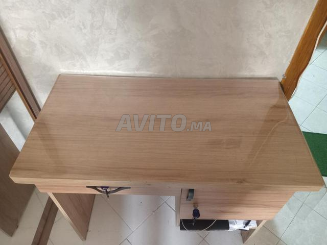 Petit bureau à vendre - 2