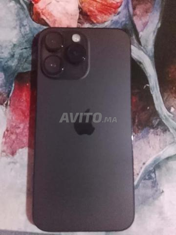 À vendre iPhone 14 Pro Max en bon état