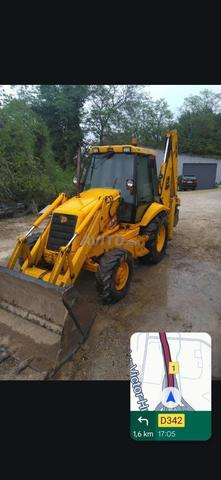 Tractopelle JCB 3CX - 2