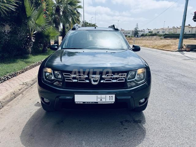 Dacia Duster toutes options en excellent état - 2