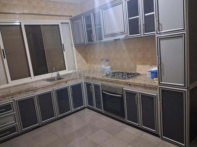 طابق فيلا مع كراج - 2
