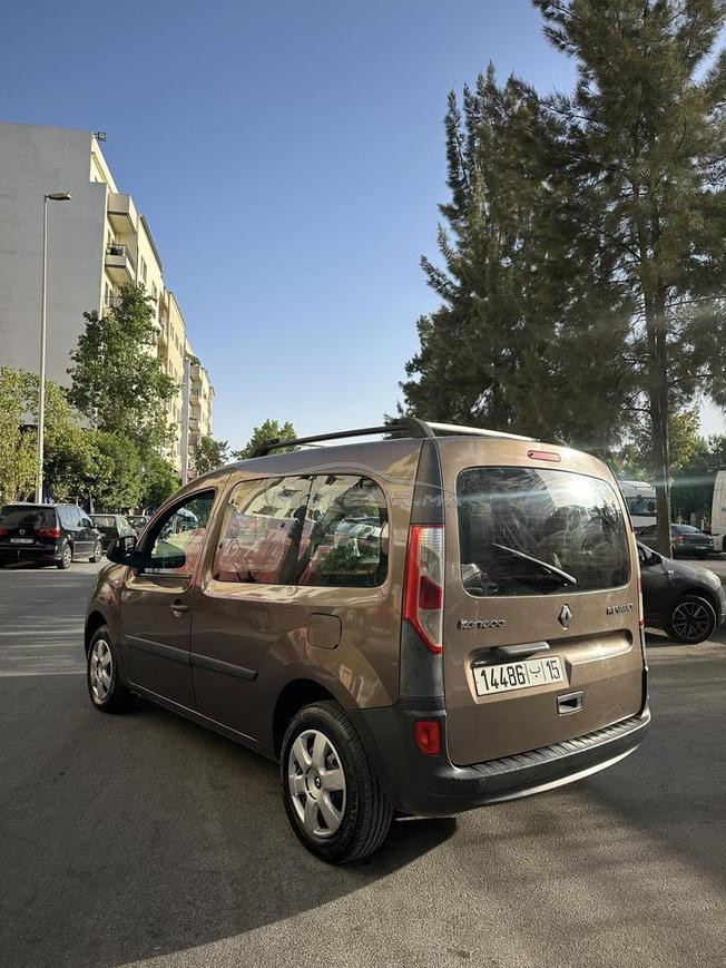 kangoo a vendre trés bon