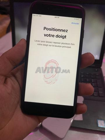 iPhone 7 32gb officiel - 2