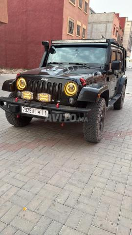 Jeep Sahara - 2