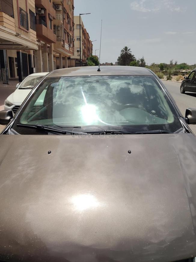 سيارة نقية