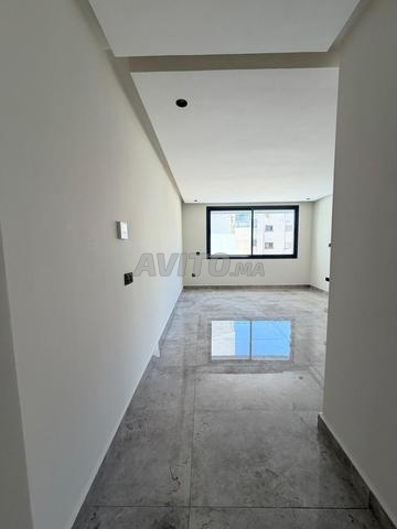 Appartement à louer 70 m² à Casablanca - 2