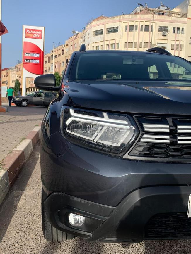 dacia Duster 2023 automatique 