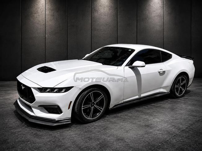 Ford Mustang EcoBoost 2024