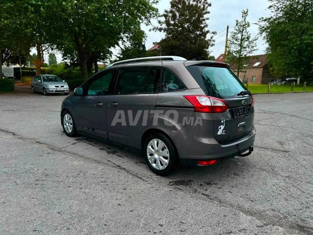 Ford C-Max Modèle 2012 - 2