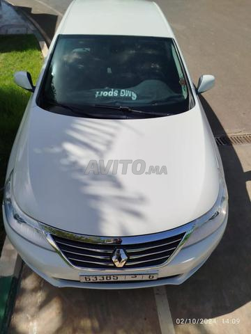 Renault Latitude - 2