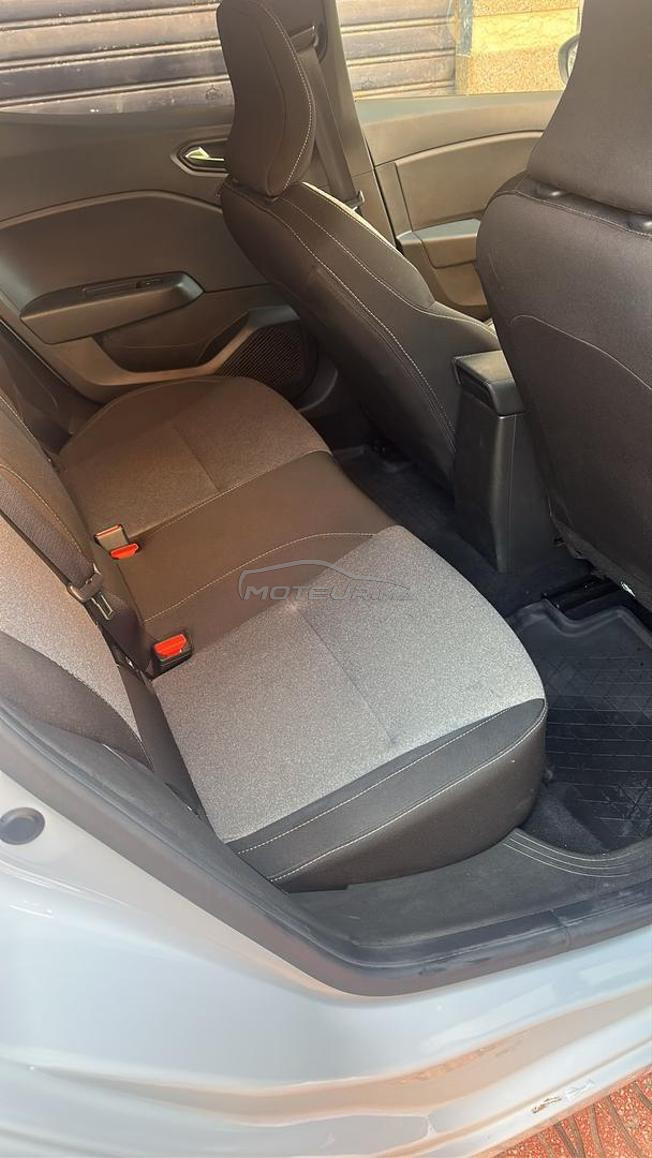 clio 5 model 2025