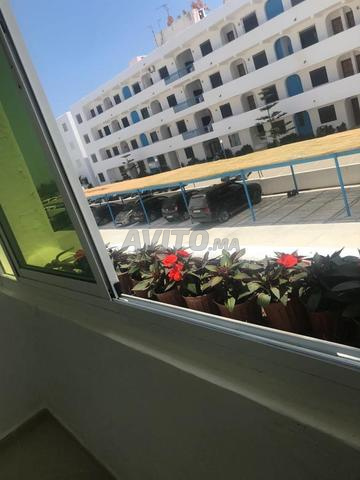 شقة رائعة بـ 3 واجهات ومسبح - 2