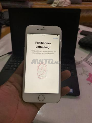 iPhone 8 normal 64gb - 2