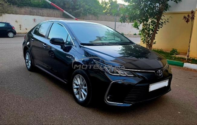 Toyota Corolla Hybride full options 