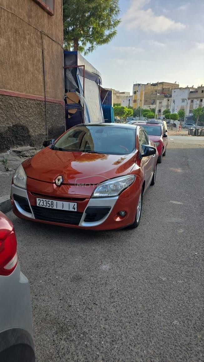 سيارة مغان 3 باقة مزيانة فيها بنورميك 