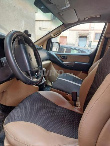 Hyundai H-1 modèle 2012 - 2