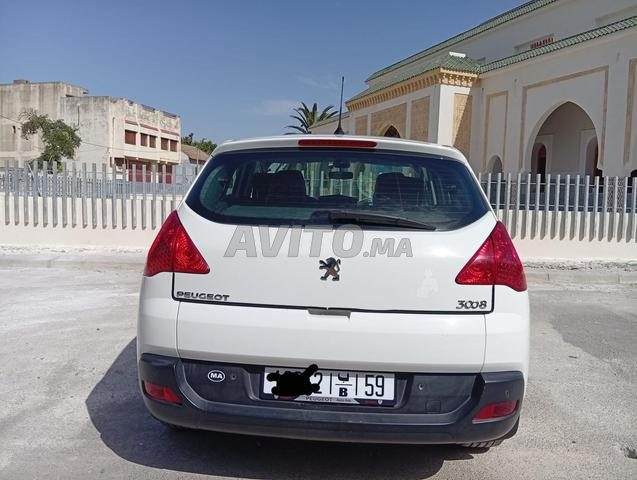 Peugeot 3008 ديزل أوتوماتيكية 2013 في سيدي قاسم