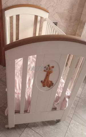 Lit bébé à vendre - 2
