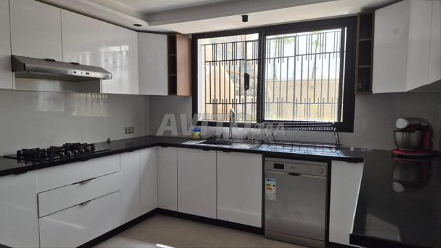 Villa duplex 284 m² à Bettana Salé - 2
