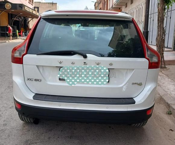 فولفو XC60 ديزل يدوية 2011 في مكناس - 2