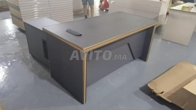 Bureau de Direction Présidentiel pour Entreprise - 2