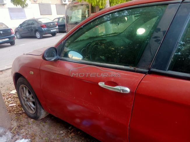voiture alfa romeo 147 2003