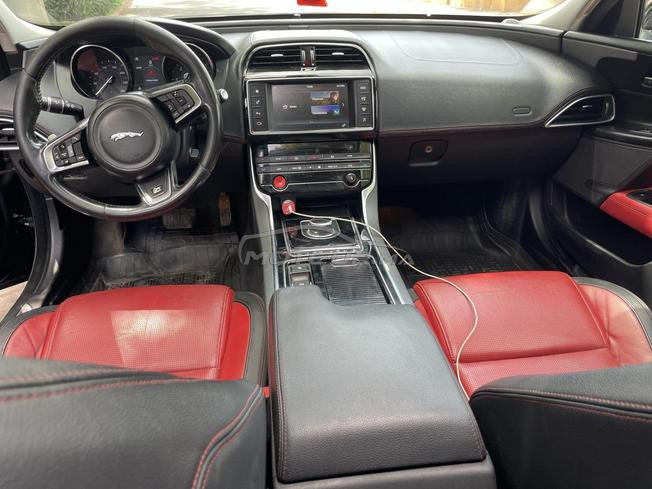 jaguar xe r sport