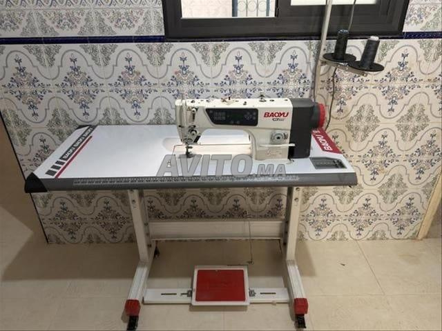آلات خياطة