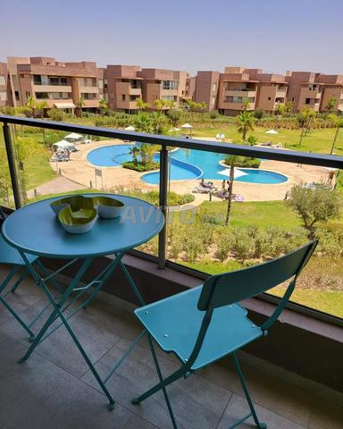 Studio de luxe bien entretenu à Prestigia