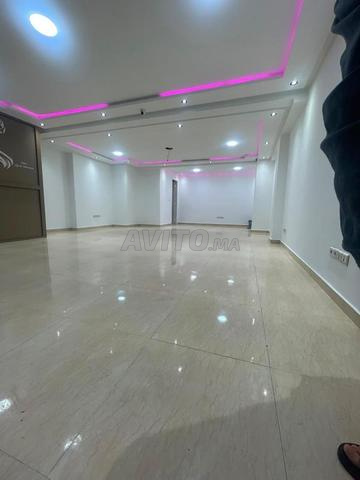 محل للبيع - 2