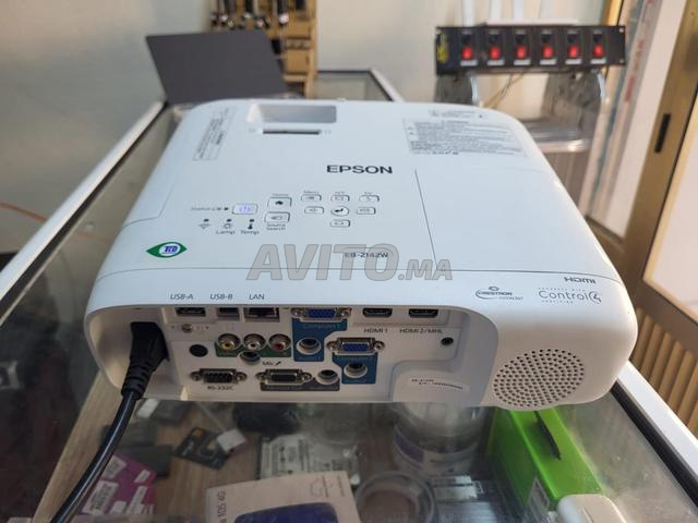 Epson EB-2142W - 2