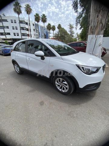 Opel Crossland Diesel Manuelle 2021 à Fès - 2