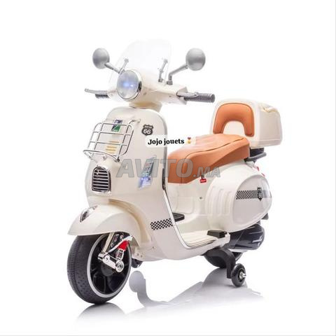Moto Vespa Classique Électrique 12V - 2