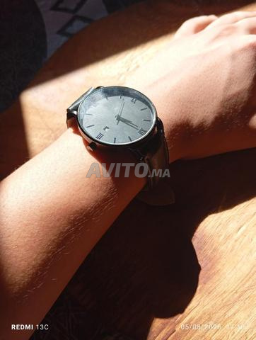 Montre noire élégante homme – 80 DH - 2