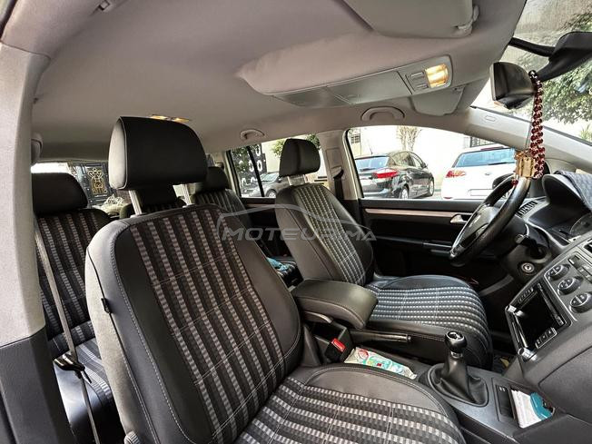 Volkswagen Touran Diesel Manuelle 2010 à Temara