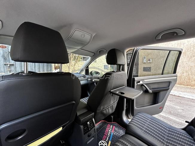 Volkswagen Touran Diesel Manuelle 2010 à Temara
