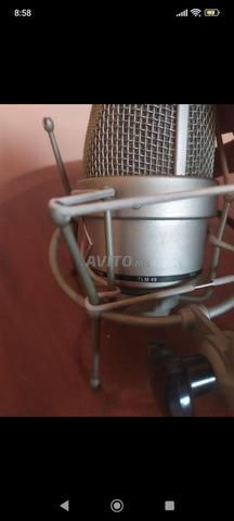 ميكروفونات Neumann احترافية - 2