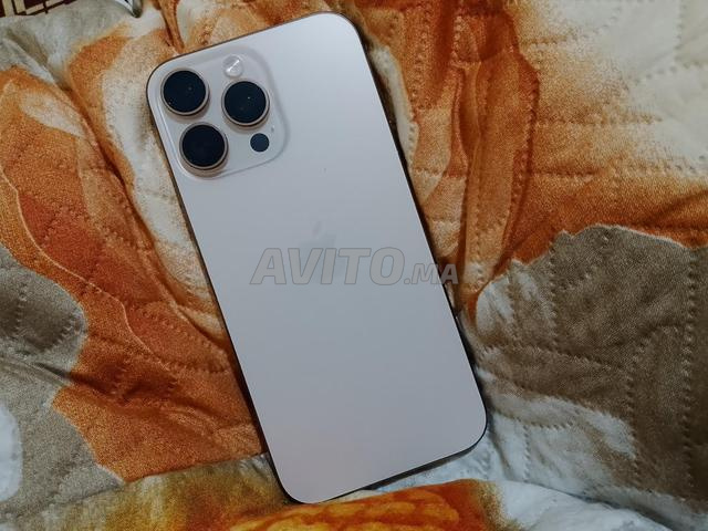 iPhone 16 Pro Max