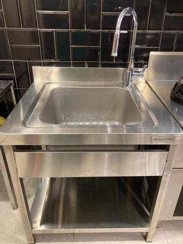 Évier professionnel inox GGMGastro avec robinet