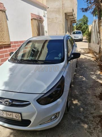 Hyundai Accent à vendre Tanger - 2