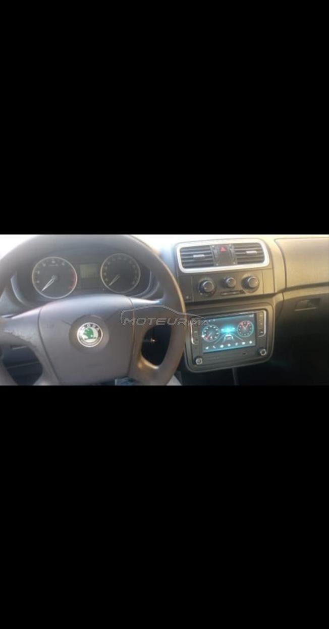 skoda fabia en bon état 