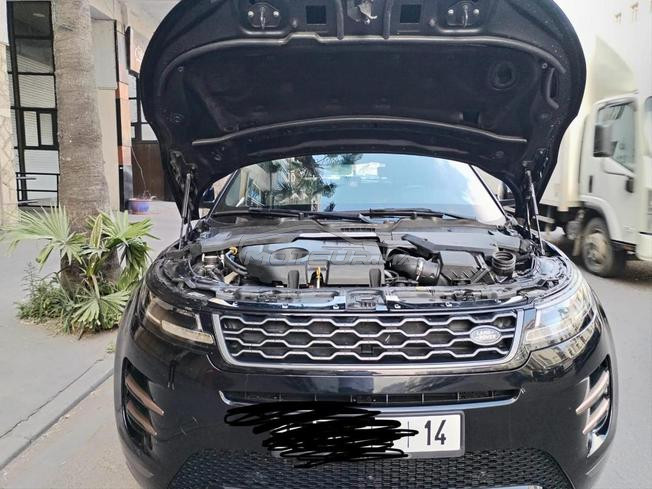 Land rover évoque Bébé velar R-dynamic 