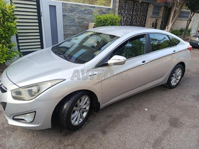 Hyundai i40 Diesel Automatique 2012 à Casablanca - 2